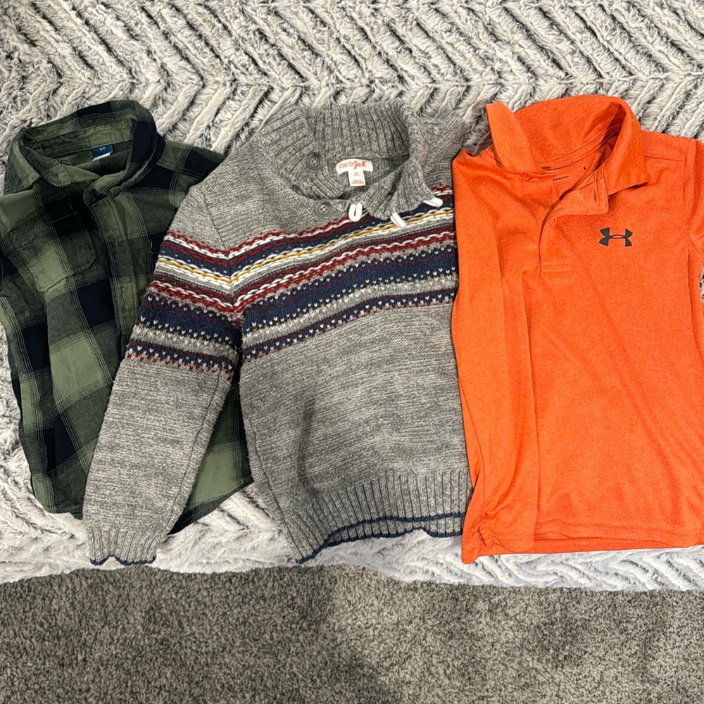 Lot of size 5/5T boys tops